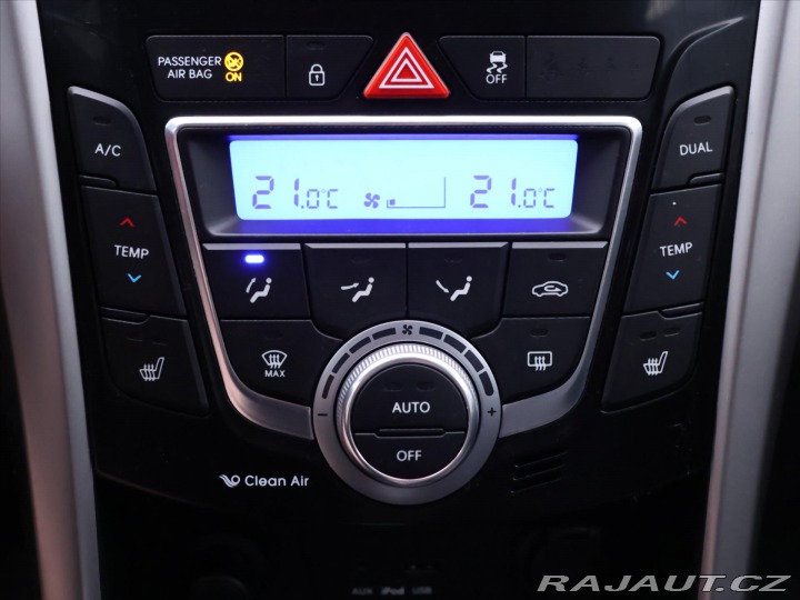 Hyundai i30 1,6 CRDi 81 kW Tažné Aut. 2014