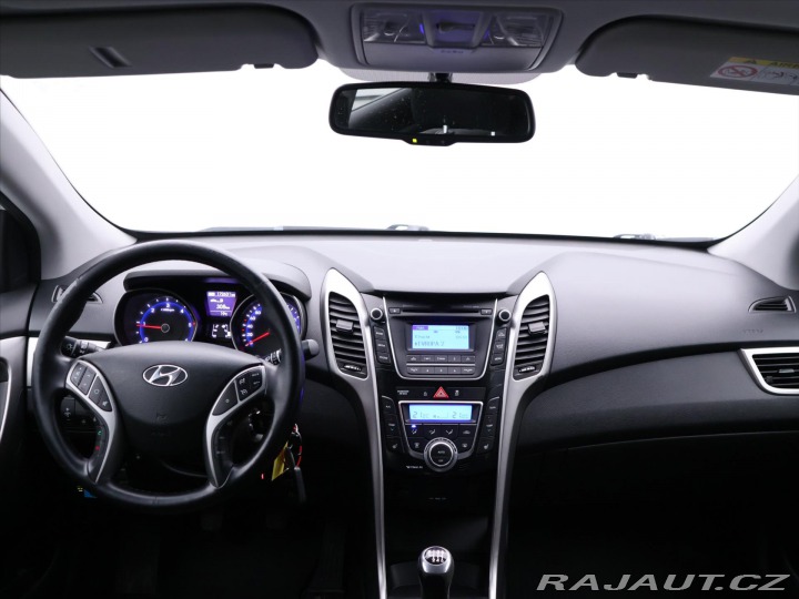 Hyundai i30 1,6 CRDi 81 kW Tažné Aut. 2014