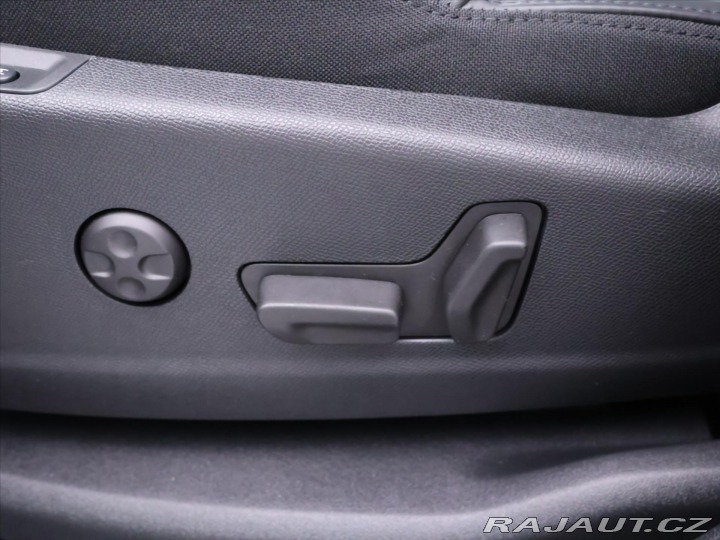 Peugeot 3008 2,0 HDI 130 kW CZ Kůže GT 2019