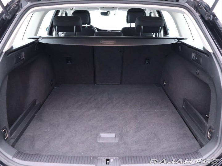 Volkswagen Passat 1,6 TDI Highline Aut klim 2018