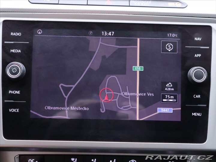 Volkswagen Passat 1,6 TDI Highline NAVI LED 2018