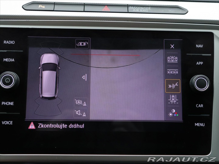 Volkswagen Passat 1,6 TDI Highline NAVI LED 2018
