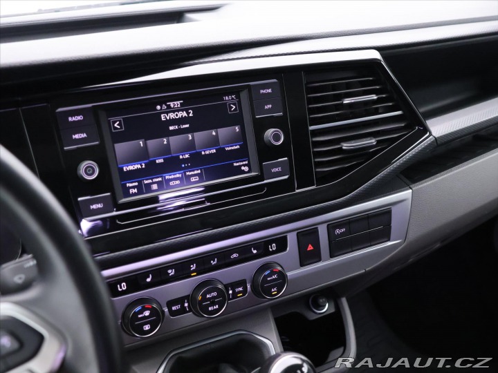 Volkswagen Caravelle 2,0 TDI 110kW CZ Tažné 2020