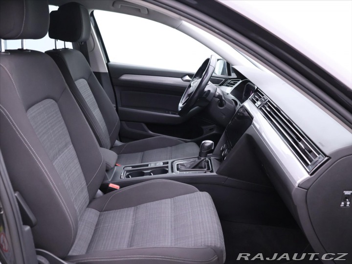 Volkswagen Passat 2,0 TDI DSG Virtual Busin 2019