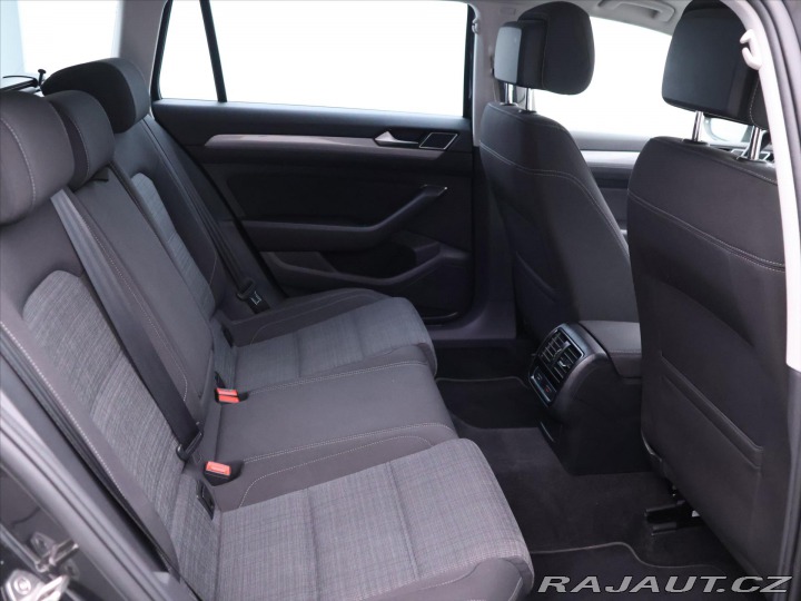 Volkswagen Passat 2,0 TDI DSG Virtual Busin 2019