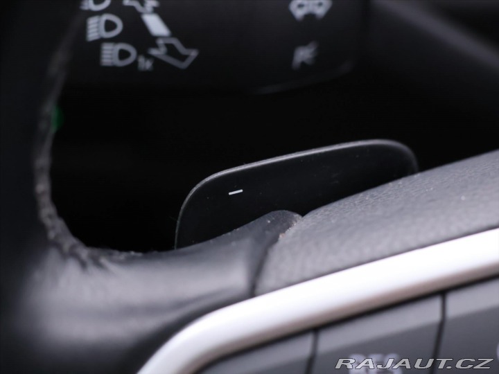 Volkswagen Passat 2,0 TDI DSG Virtual Busin 2019
