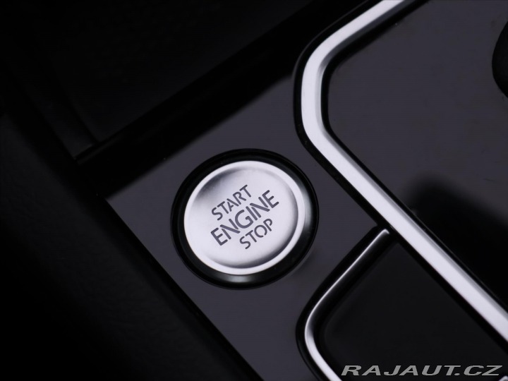 Volkswagen Passat 2,0 TDI DSG Virtual Busin 2019