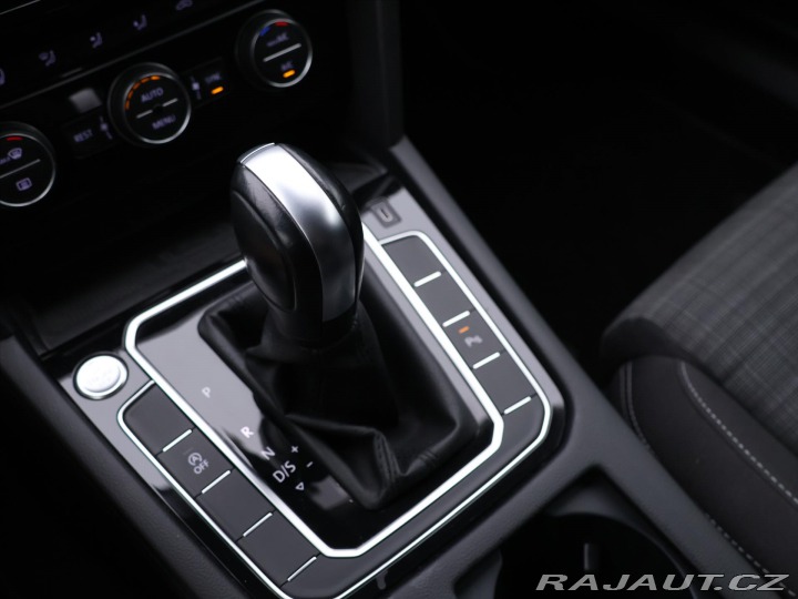 Volkswagen Passat 2,0 TDI DSG Virtual Busin 2019