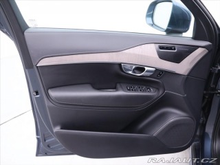 Volvo XC90 2,0 B5 AWD 173kW 1.Maj DP 2022