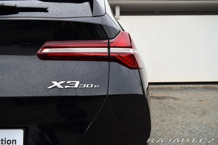 BMW X3 30e xDrive 2025