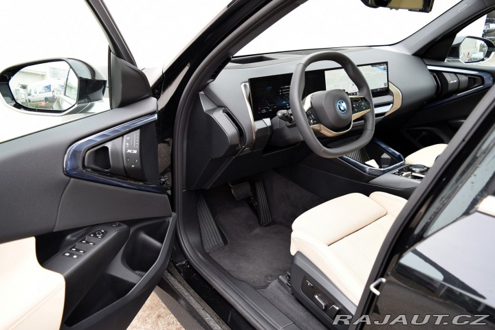 BMW X3 30e xDrive 2025
