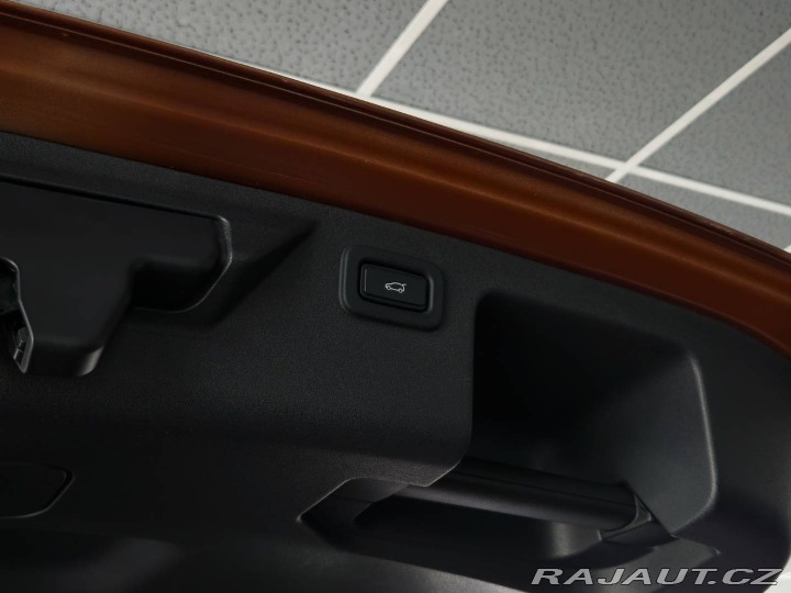 Land Rover Discovery Sport 2.0 Si4 MHEV 249k R-Dyna 2019