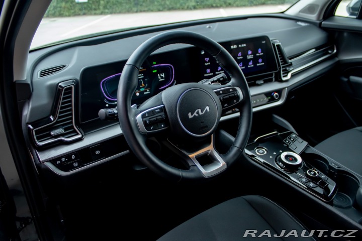 Kia Sportage 1.6 T-GDi MHEV/ GOLD/ Pe 2025