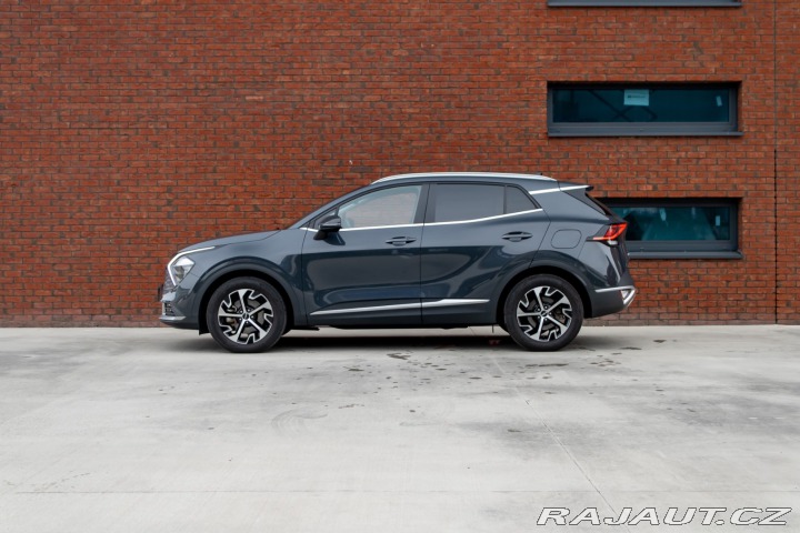 Kia Sportage 1.6 T-GDi MHEV/ GOLD/ Pe 2025