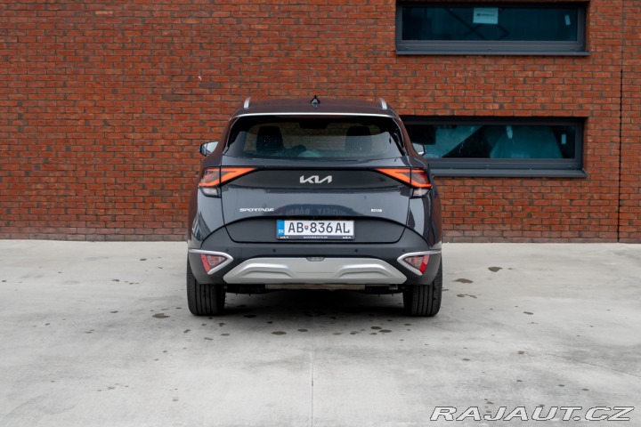 Kia Sportage 1.6 T-GDi MHEV/ GOLD/ Pe 2025