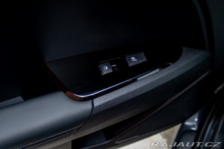 Kia Sportage 1.6 T-GDi MHEV/ GOLD/ Pe 2025