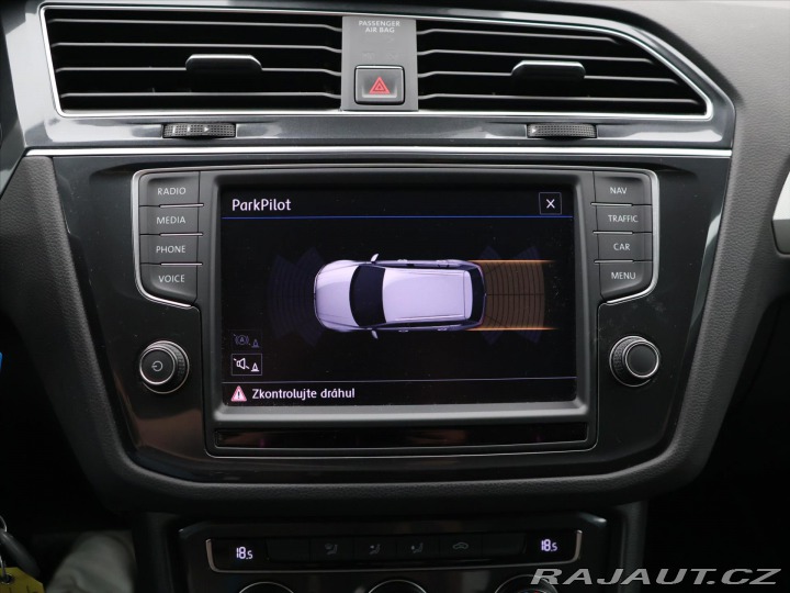 Volkswagen Tiguan 1,4 TSI 110kW DSG Serv.kn 2016