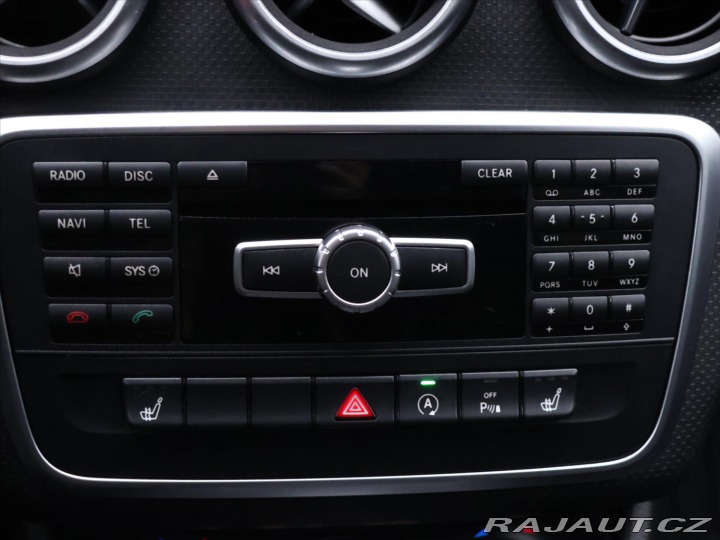 Mercedes-Benz A 1,6 180i 90kW CZ Sport Xe 2015