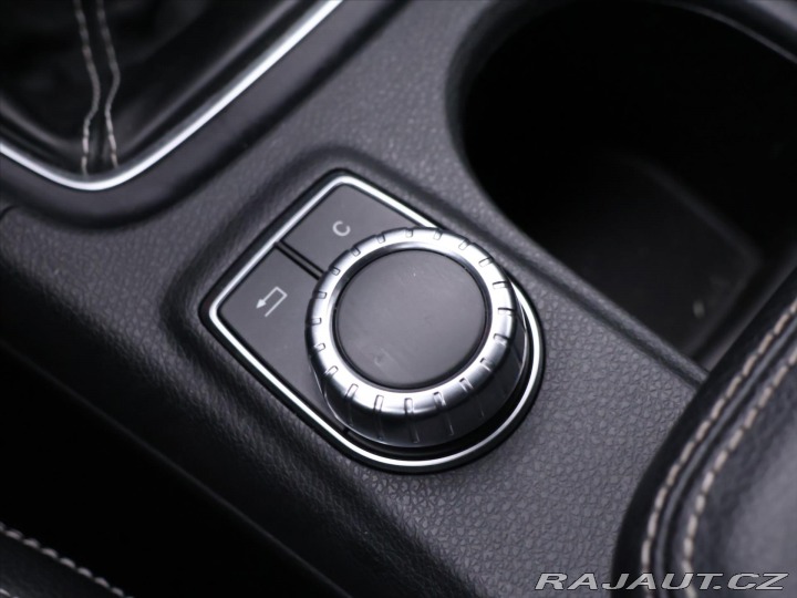Mercedes-Benz A 1,6 180i 90kW CZ Sport Xe 2015