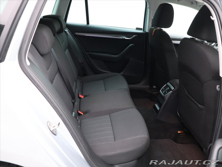Škoda Octavia 2,0 TDI Style LED Kessy C 2019