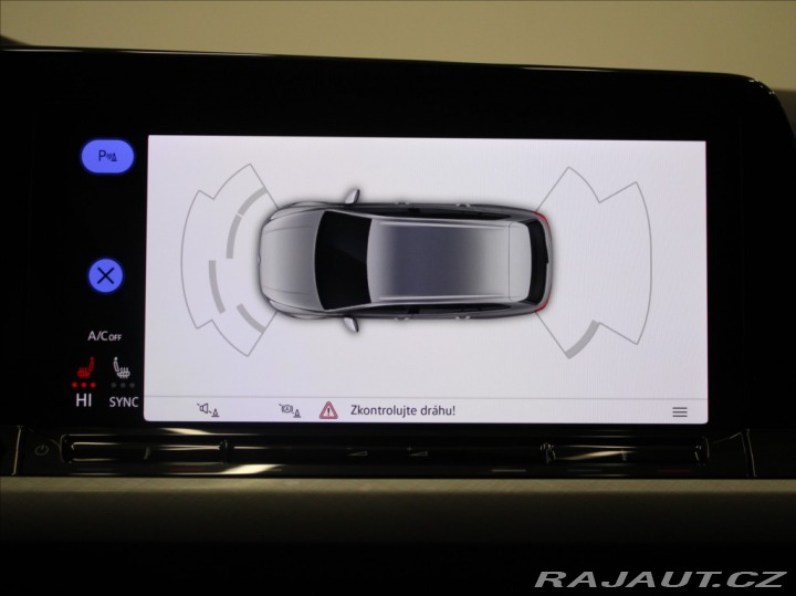 Volkswagen Golf 1,5 TSI Life Akční Cena! 2023