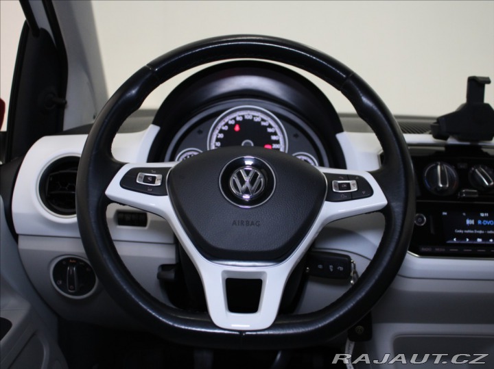 Volkswagen up! 1,0 MPi 55kW 5D Beats 1.m 2017