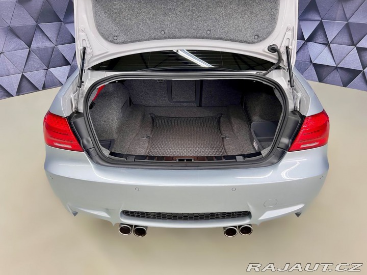 BMW M3 COUPE, NAVIGACE, CARBON, 2011