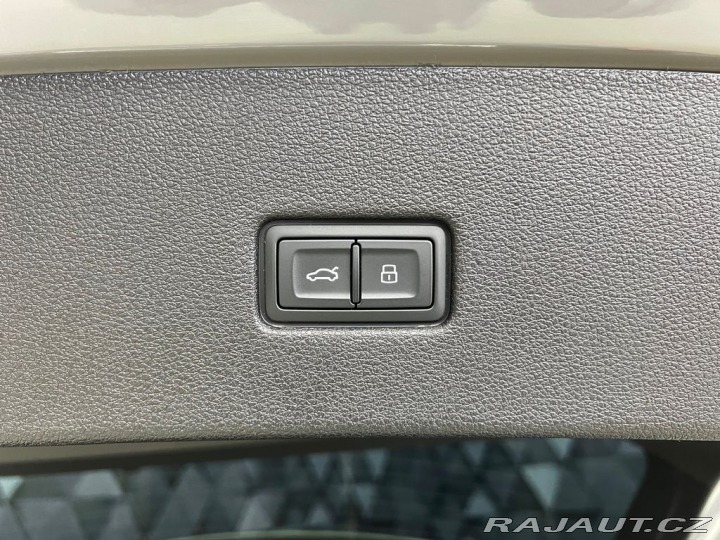 Audi SQ8 TFSI QUATTRO, MASÁŽE, VZD 2023