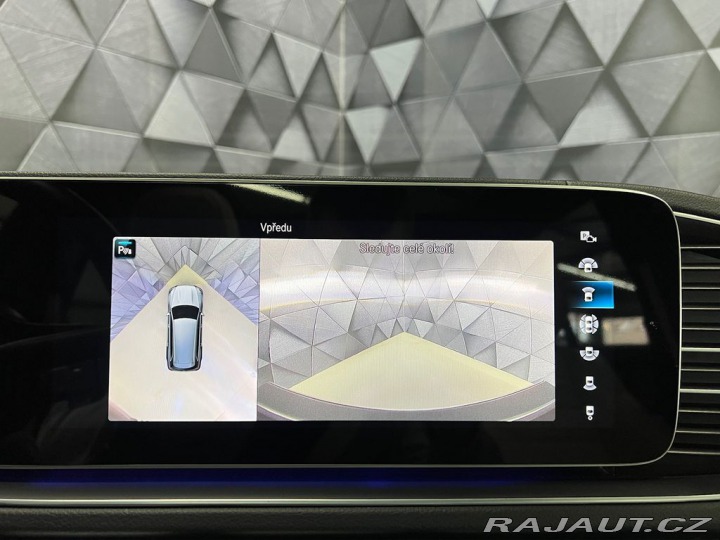 Mercedes-Benz GLS 4MATIC AMG, WEBASTO, PANO 2021