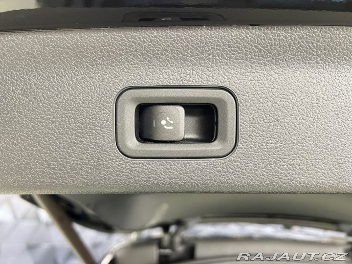 Mercedes-Benz GLS 4MATIC AMG, WEBASTO, PANO 2021