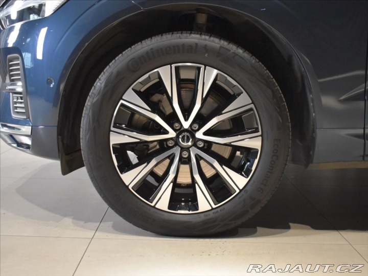 Volvo XC60 2,0 B4 PLUS Pano,tažné,BL 2023