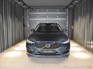 Volvo XC60 2,0 B4 PLUS Pano,tažné,BL 2023