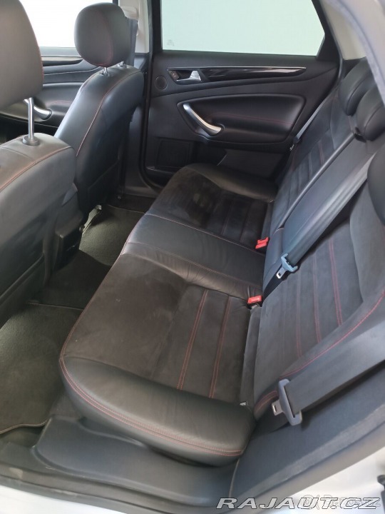 Ford Mondeo 2,2   TDCi Titanium X 2011