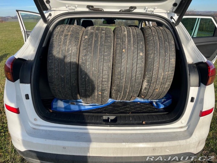 Hyundai Tucson 2,0   CRDi, 4X4, Automat 2018