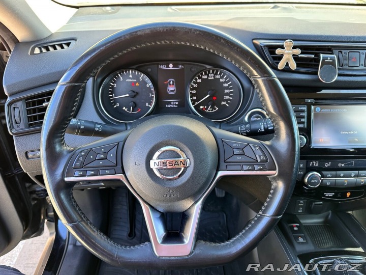 Nissan X-Trail 1,6   DIG-T koupeno v ČR 1800