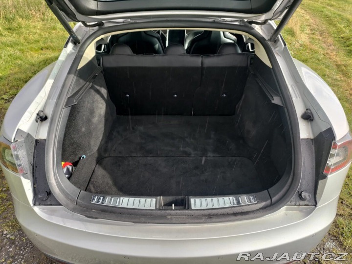 Tesla Model S P85 Signature (2013) 2013