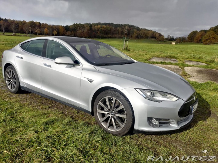Tesla Model S P85 Signature (2013) 2013