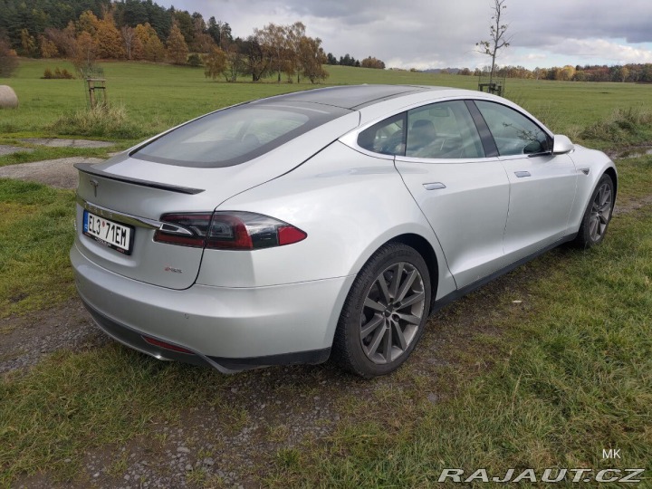 Tesla Model S P85 Signature (2013) 2013