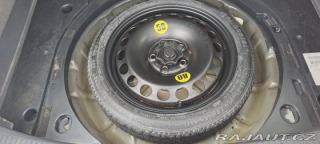 Volkswagen Touran 1,6   tdi dsg 2011