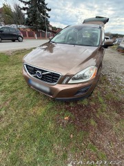 Volvo XC60 2,4   AWD, 120 kW, manuál 2009