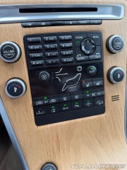 Volvo XC60 2,4   AWD, 120 kW, manuál 2009