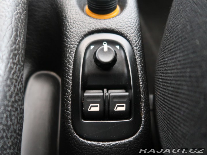 Peugeot 206 1.4HDi,CZ,1Maj,AC,Střešní 2004