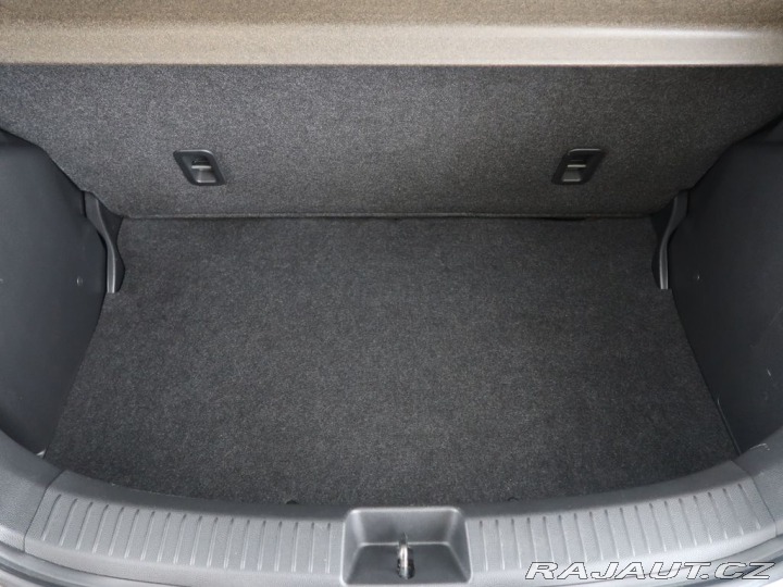 Mazda 2 1.3i,55kW,CZ,1Maj,Manuál 2012