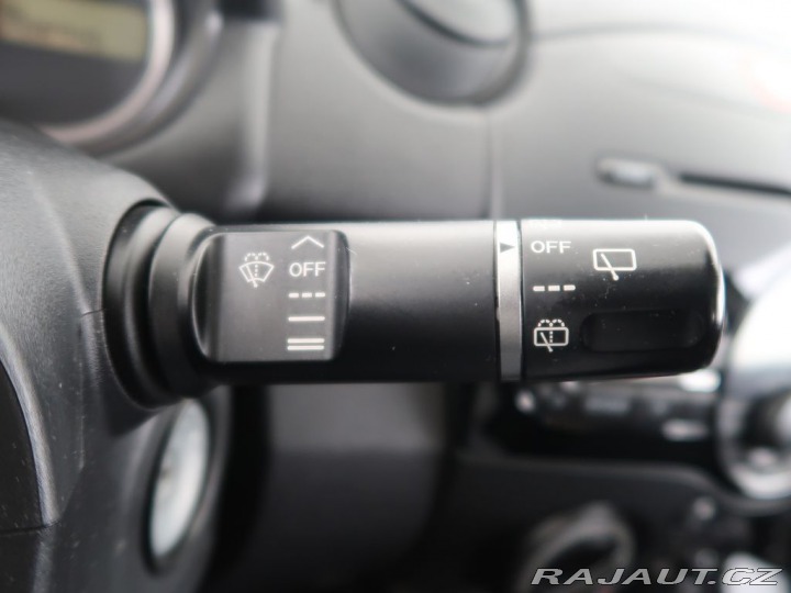 Mazda 2 1.3i,55kW,CZ,1Maj,Manuál 2012