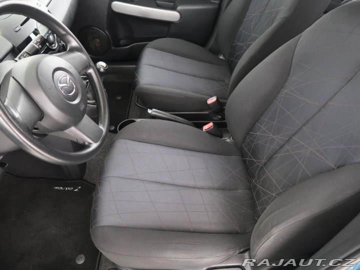 Mazda 2 1.3i,55kW,CZ,1Maj,Manuál 2012