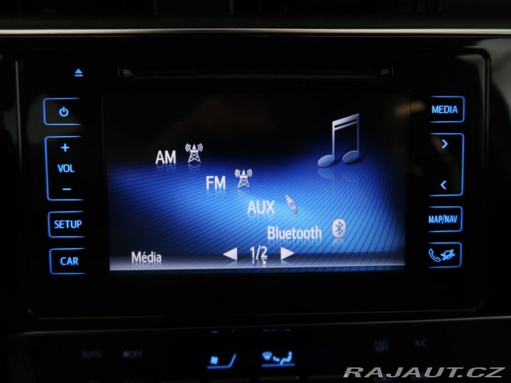 Toyota Auris 1.8Hybrid,CZ,1Maj,Executi 2015