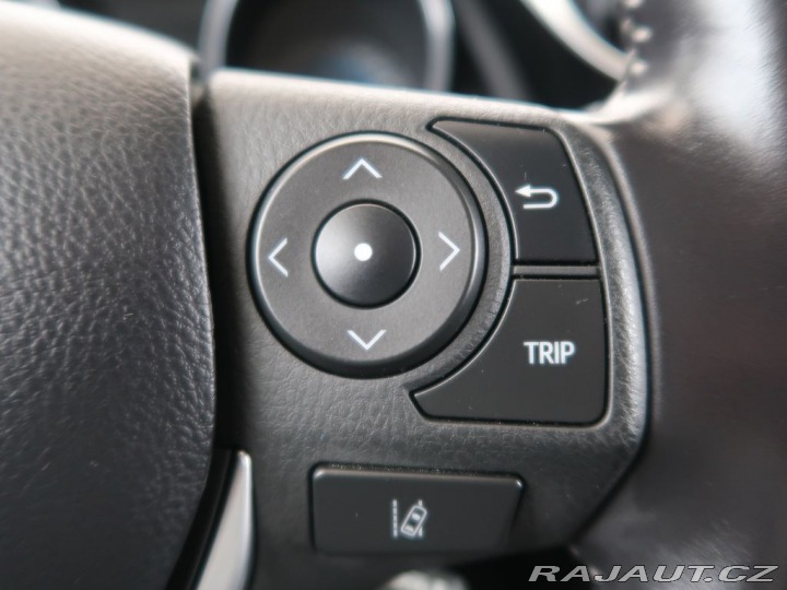 Toyota Auris 1.8Hybrid,CZ,1Maj,Executi 2015