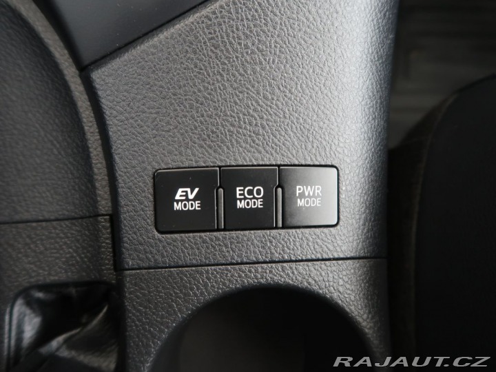 Toyota Auris 1.8Hybrid,CZ,1Maj,Executi 2015