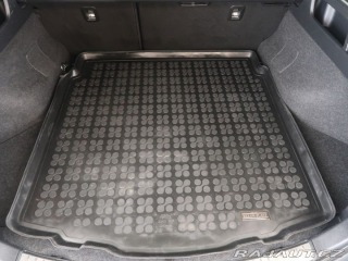 Toyota Auris 1.8Hybrid,CZ,1Maj,Executi 2015