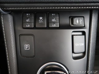 Toyota Auris 1.8Hybrid,CZ,1Maj,Executi 2015